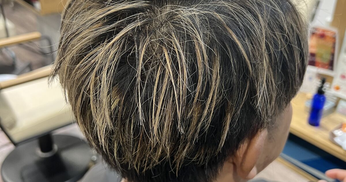 メンズ男性におすすめハイライトメッシュブリーチカラーを得意とする大和駅徒歩５分の美容院 おすすめのヘアスタイルやメニューの情報を定期的にお届けします 大和の美容室ならare Nge Hair